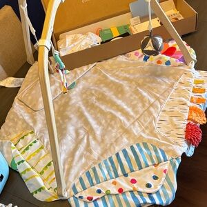 Lovevery Play Gym